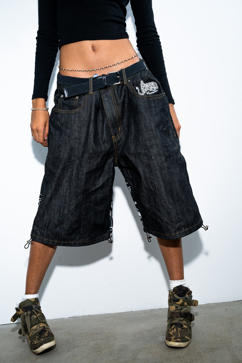 Selvedge tiger trinity jorts