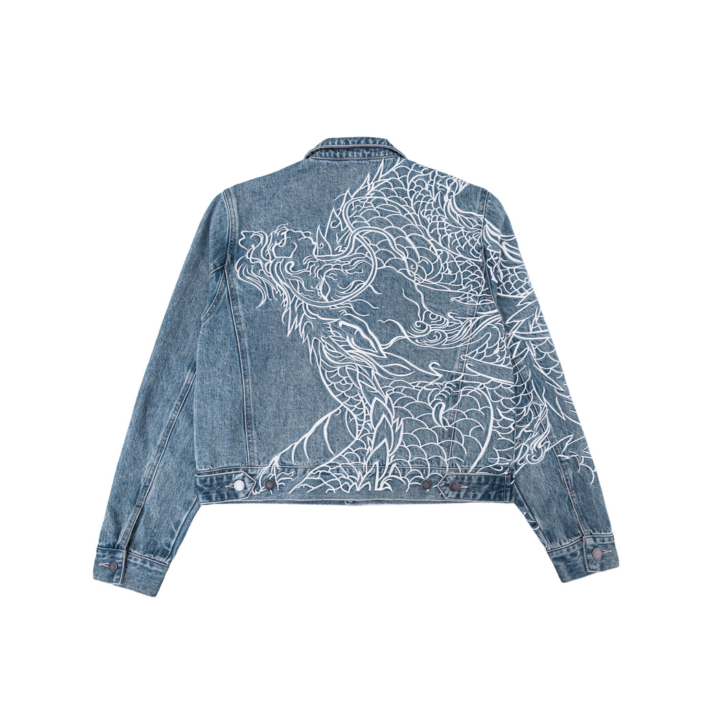 Mineral reflection trucker