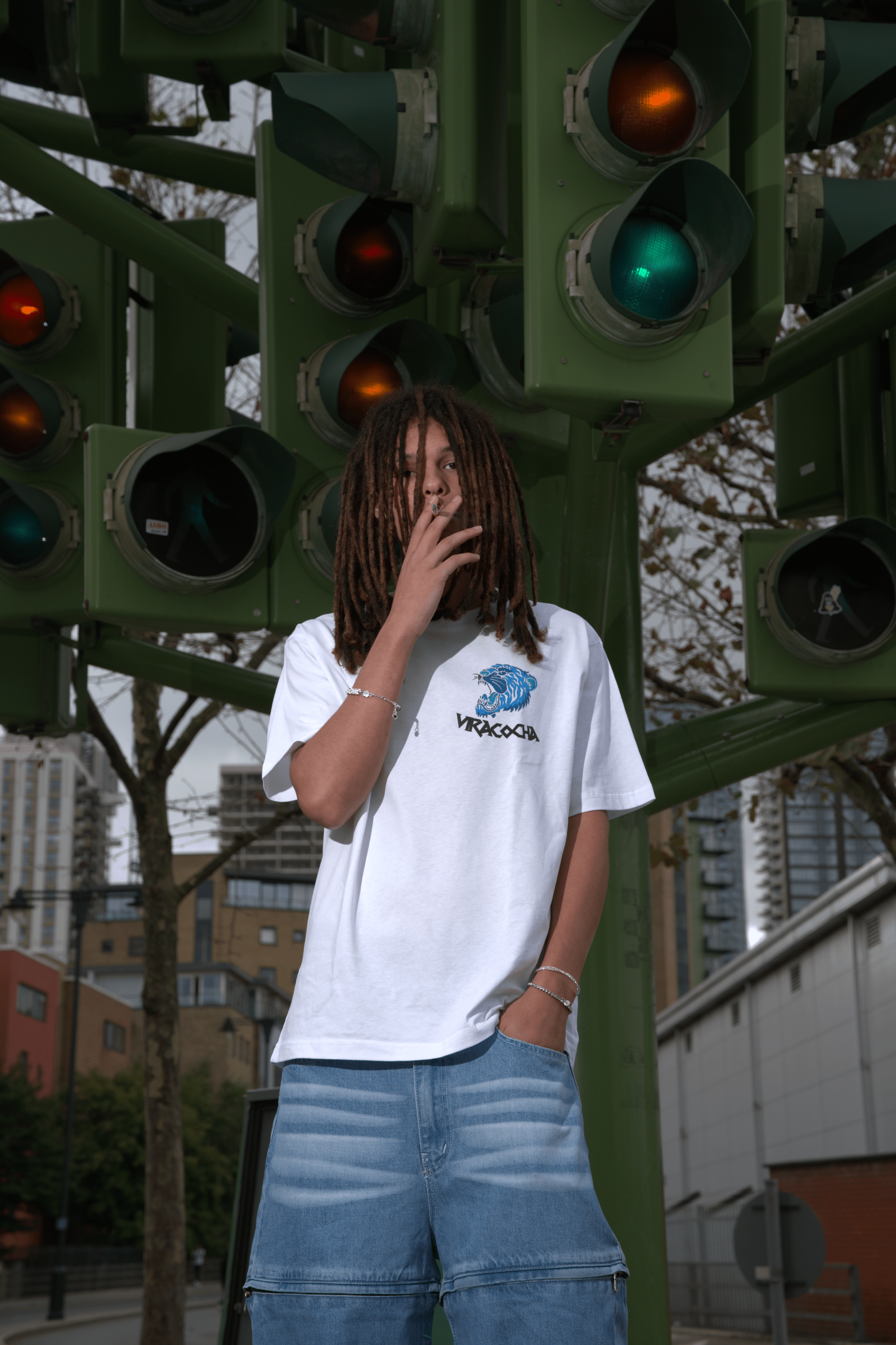 WHITE CONFLICT AND HARMONY TEE
