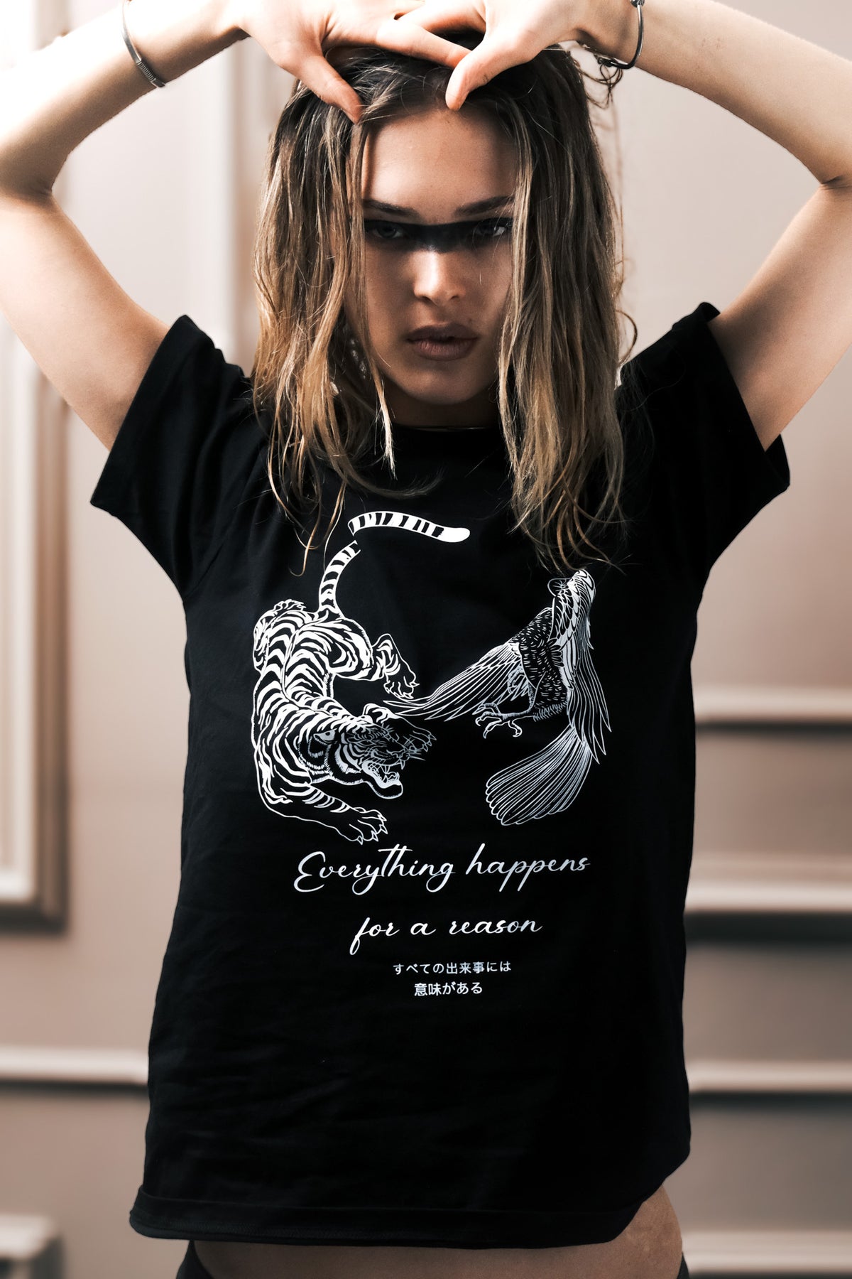 Circle of life tee (black)