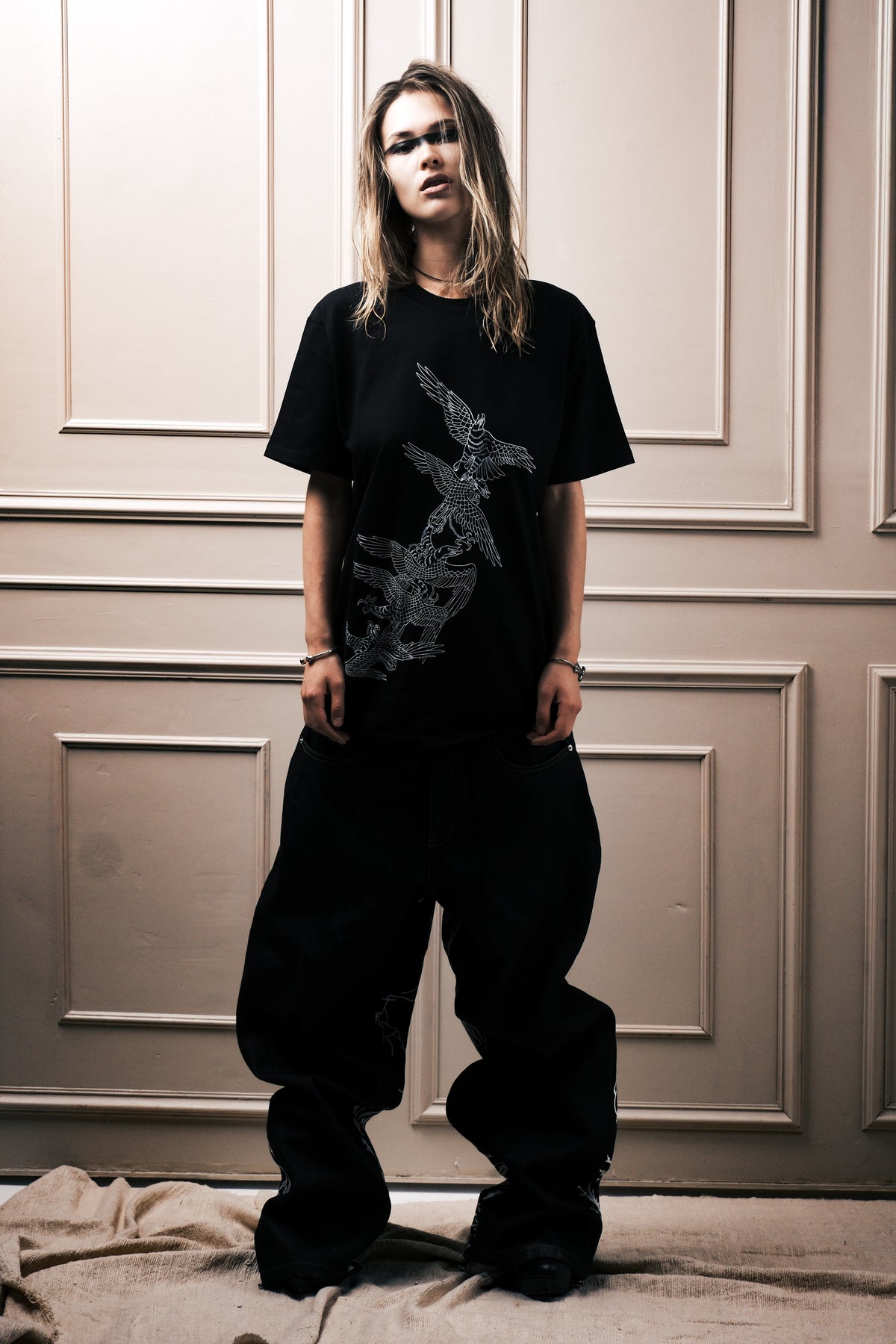 Flock of wings tee (black)