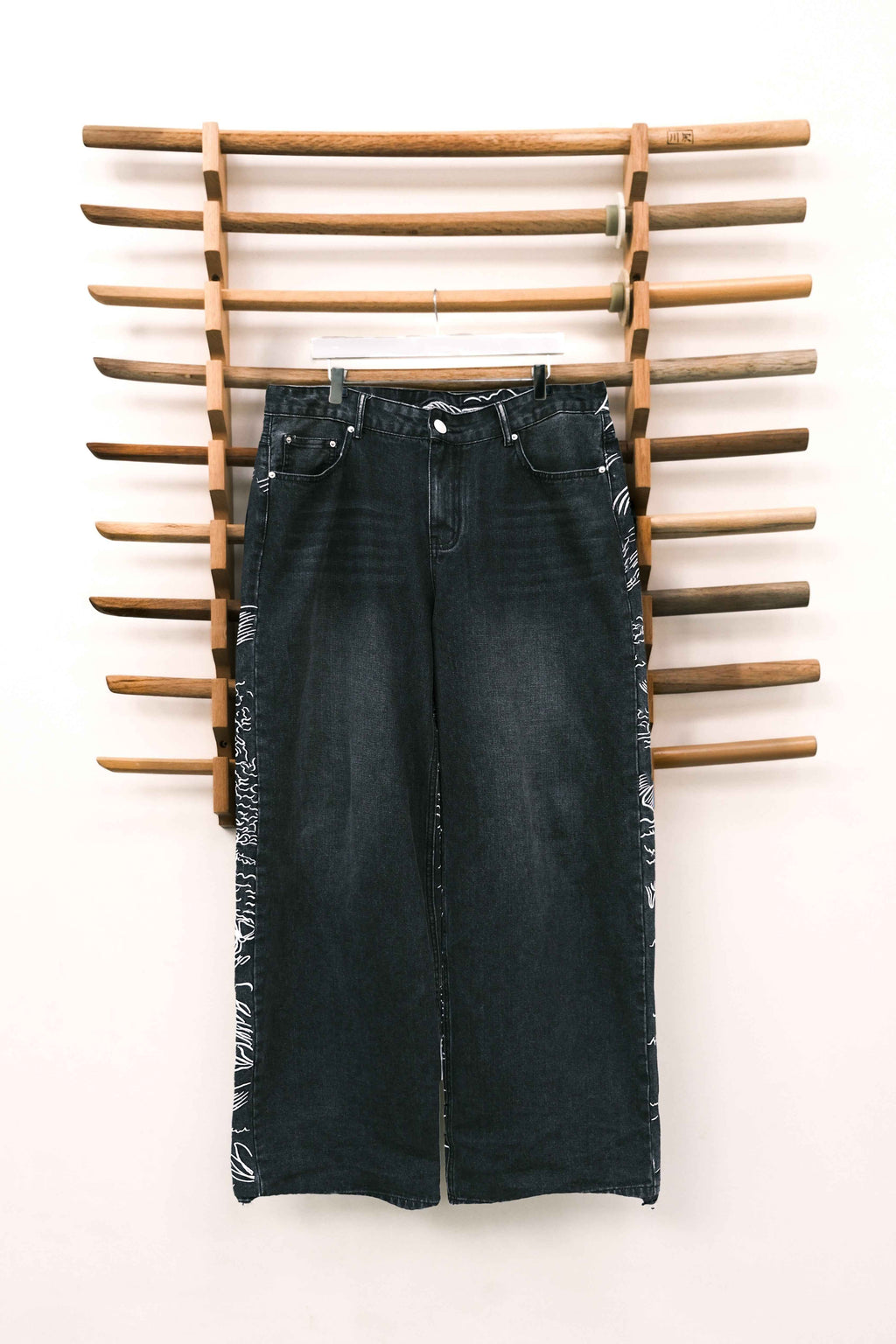 Wondering Rōnin Denim in Ash