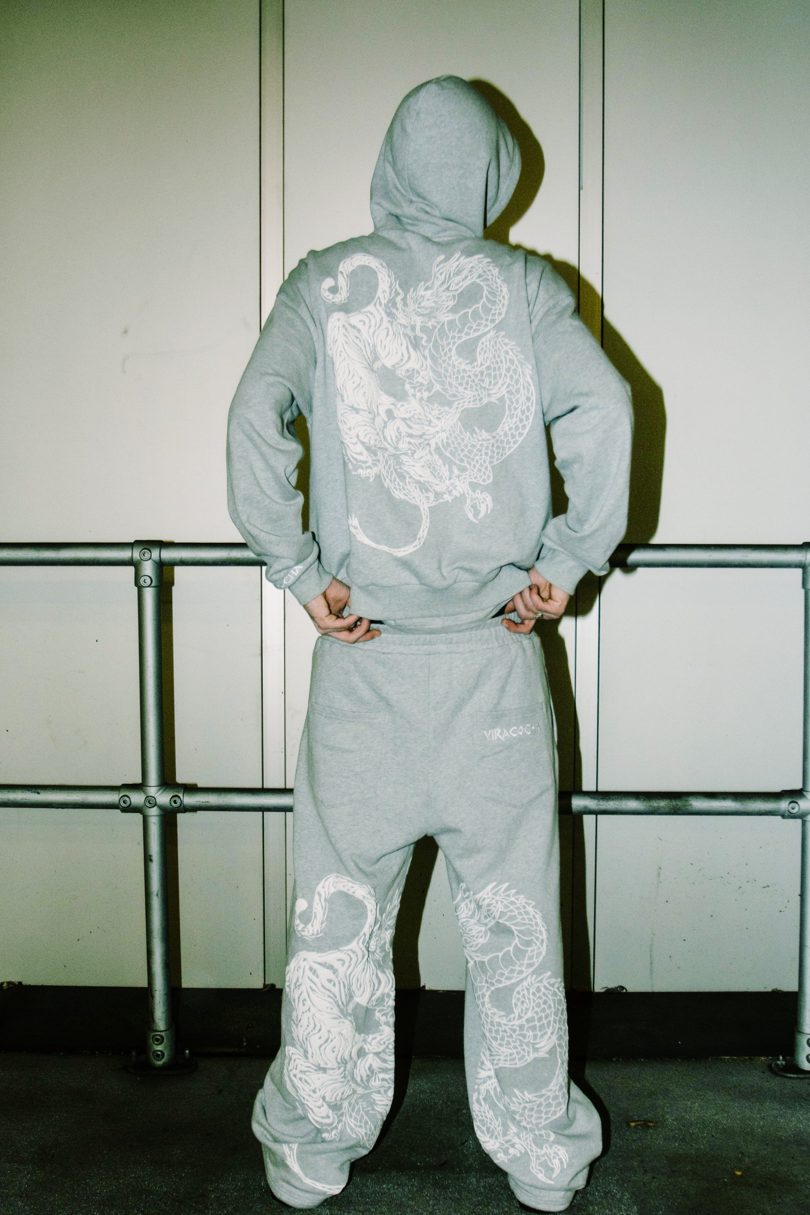 GREY CONFRONTATION JOGGERS